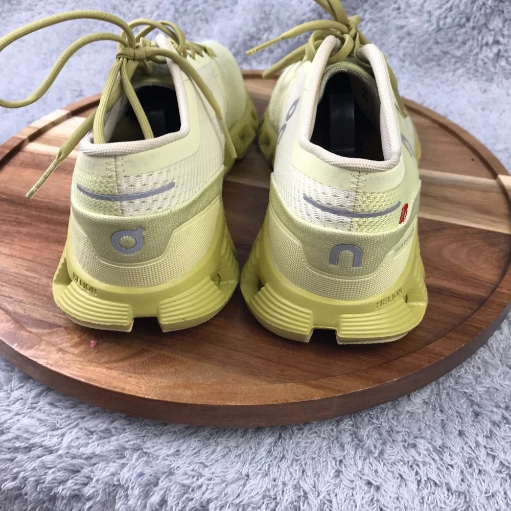 On Cloud X Womens 9.5 Glade Citron Gym TrainingRoad Running Sneakers Casual Shoe